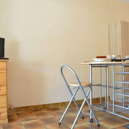 Studio En Rdc A 250M De La Plage - Saint Pierre La Mer, 2 Couchages, Animaux Acceptes - Fr-1-229D-232 Bagian luar foto