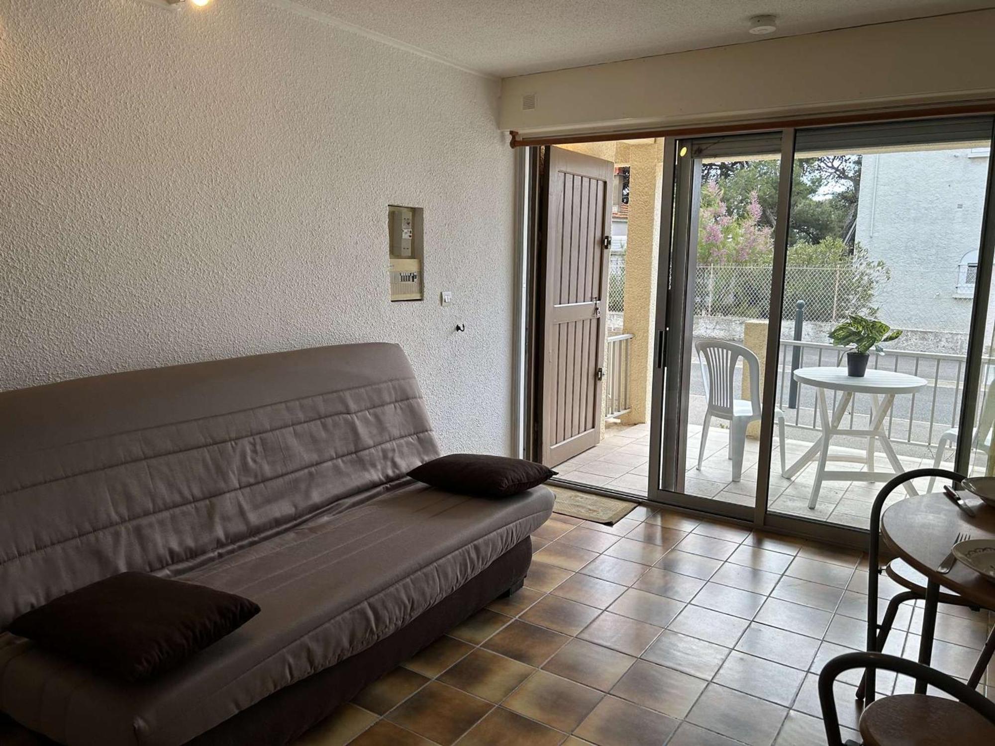 Studio En Rdc A 250M De La Plage - Saint Pierre La Mer, 2 Couchages, Animaux Acceptes - Fr-1-229D-232 Bagian luar foto