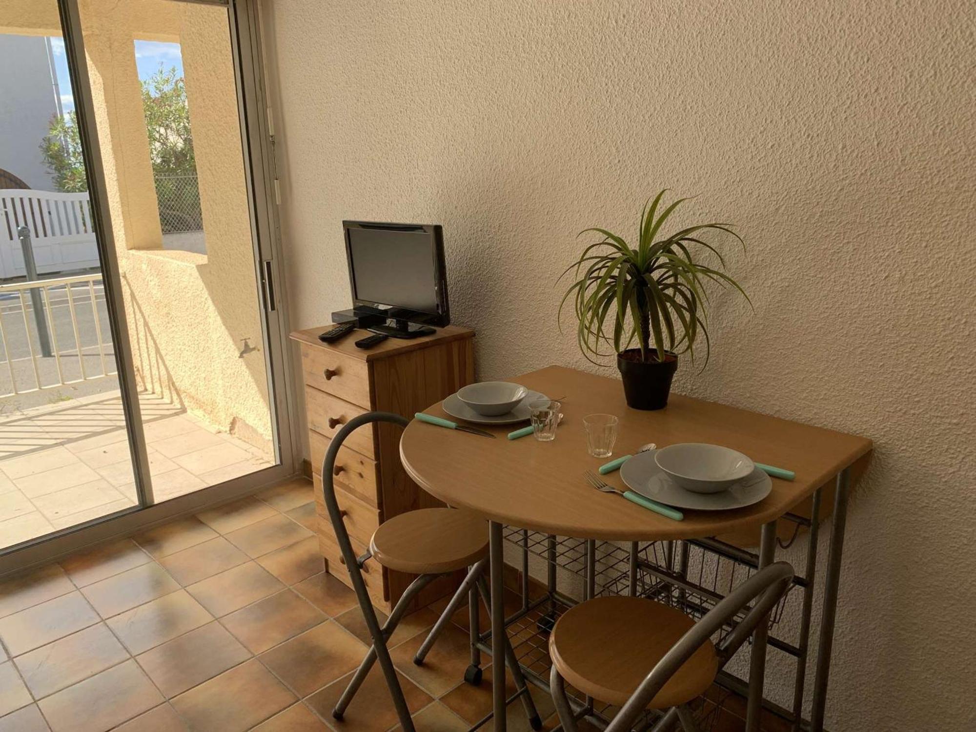 Studio En Rdc A 250M De La Plage - Saint Pierre La Mer, 2 Couchages, Animaux Acceptes - Fr-1-229D-232 Bagian luar foto